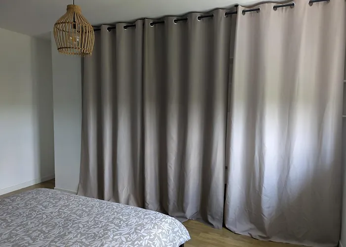 Au Jardin Des Pies Apartamento